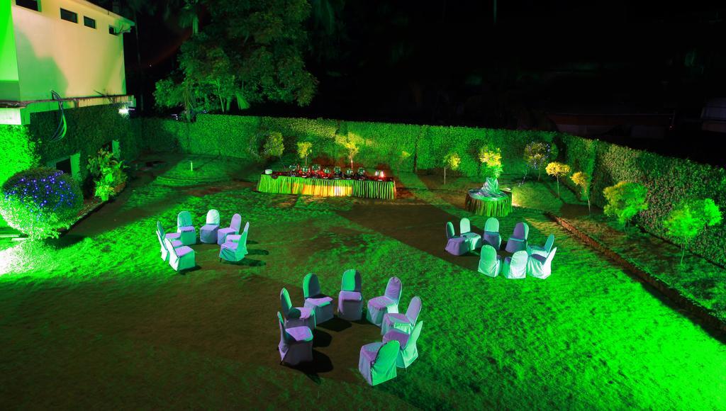 Manuelsons Malabar Palace Kozhikode Zewnętrze zdjęcie