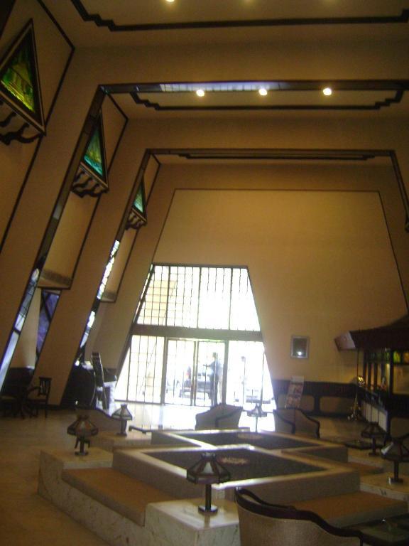 Manuelsons Malabar Palace Kozhikode Zewnętrze zdjęcie